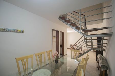 Casa para alugar com 250m², 3 quartos e sem vagaSala