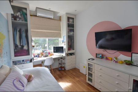 Apartamento à venda com 74m², 2 quartos e sem vagaQuarto
