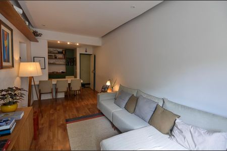 Apartamento à venda com 74m², 2 quartos e sem vagaSala