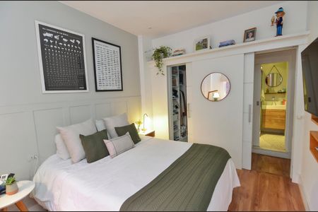 Apartamento à venda com 74m², 2 quartos e sem vagaSuíte