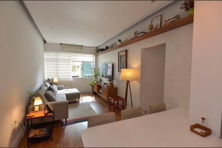 Sala de apartamento à venda com 2 quartos, 74m² em Tijuca, Rio de Janeiro