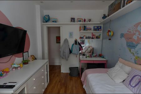 Apartamento à venda com 74m², 2 quartos e sem vagaQuartoQuarto