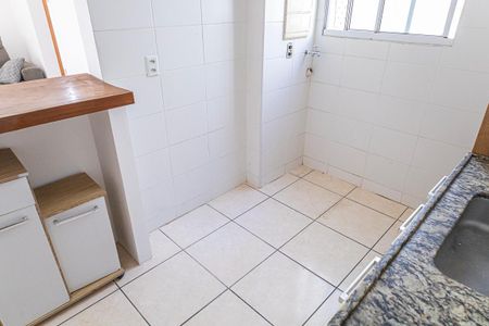 Apartamento à venda com 50m², 2 quartos e 2 vagas Apartamento à venda com 50m², 2 quartos e 2 vagasCozinha