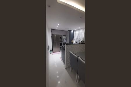 Cozinha de apartamento para alugar com 2 quartos, 48m² em Cosmos, Rio de Janeiro