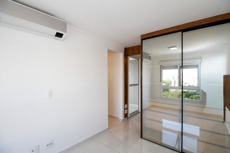 Suíte 1 de apartamento para alugar com 2 quartos, 80m² em Pinheiros, São Paulo