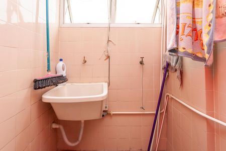 Apartamento para alugar com 70m², 3 quartos e 1 vagaÁrea de Serviço