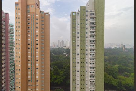 Apartamento à venda com 156m², 4 quartos e 4 vagas Apartamento à venda com 156m², 4 quartos e 4 vagasVista - Suíte 1