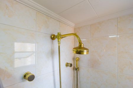 Apartamento à venda com 156m², 4 quartos e 4 vagas Apartamento à venda com 156m², 4 quartos e 4 vagasDetalhe Banheiro - Suíte 1