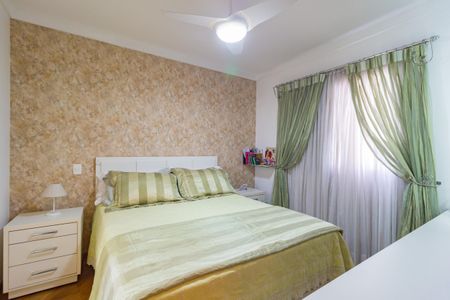 Apartamento à venda com 156m², 4 quartos e 4 vagas Apartamento à venda com 156m², 4 quartos e 4 vagasSuíte 3