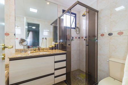 Apartamento à venda com 156m², 4 quartos e 4 vagas Apartamento à venda com 156m², 4 quartos e 4 vagasBanheiro - Suíte 3