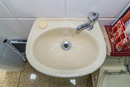 Apartamento à venda com 156m², 4 quartos e 4 vagas Apartamento à venda com 156m², 4 quartos e 4 vagasDetalhe Banheiro - Área de Serviço