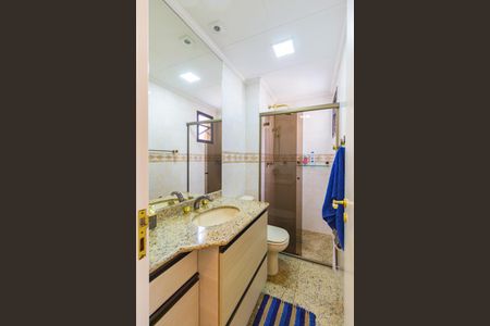 Apartamento à venda com 156m², 4 quartos e 4 vagas Apartamento à venda com 156m², 4 quartos e 4 vagasBanheiro - Suíte 1