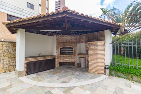 Apartamento à venda com 156m², 4 quartos e 4 vagas Apartamento à venda com 156m², 4 quartos e 4 vagasChurrasqueira