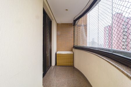 Varanda de apartamento à venda com 4 quartos, 156m² em Vila Regente Feijó, São Paulo