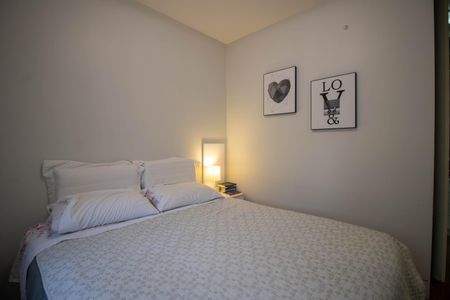 Apartamento à venda com 222m², 3 quartos e 3 vagas Apartamento à venda com 222m², 3 quartos e 3 vagasSuíte 3