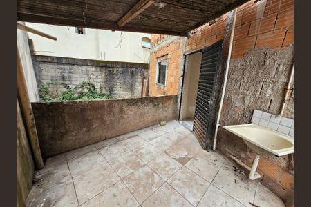 Casa para alugar com 90m², 2 quartos e sem vagaÁrea externa