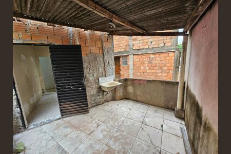 Casa para alugar com 90m², 2 quartos e sem vagaÁrea externa