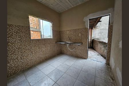 Cozinha de casa para alugar com 2 quartos, 90m² em São João Batista, Belo Horizonte