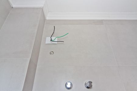 Casa à venda com 130m², 2 quartos e 2 vagas Casa à venda com 130m², 2 quartos e 2 vagasBanheiro da Suíte 2