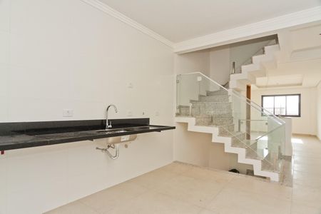 Casa à venda com 130m², 2 quartos e 2 vagas Casa à venda com 130m², 2 quartos e 2 vagasCozinha