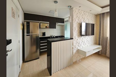 Sala de apartamento para alugar com 2 quartos, 62m² em Parque Sao Vicente, Santo André