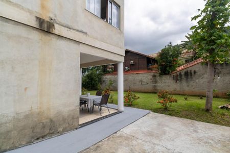 Casa de condomínio para alugar com 256m², 4 quartos e 1 vagaÁrea externa