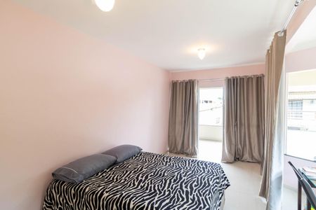 Casa de condomínio para alugar com 256m², 4 quartos e 1 vagaQuarto 2