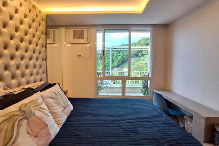 Apartamento à venda com 210m², 3 quartos e 3 vagasSuíte 1