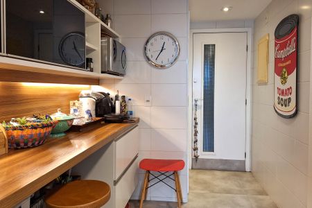 Apartamento à venda com 210m², 3 quartos e 3 vagasCozinha