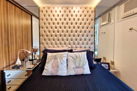 Apartamento à venda com 210m², 3 quartos e 3 vagasSuíte 1