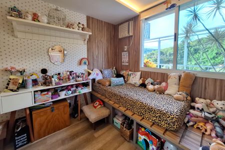 Apartamento à venda com 210m², 3 quartos e 3 vagasQuarto 1