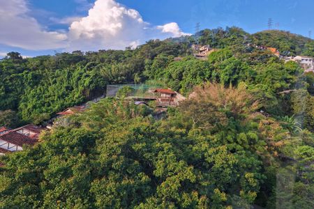 Apartamento à venda com 210m², 3 quartos e 3 vagasCobertura