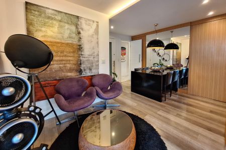 Apartamento à venda com 210m², 3 quartos e 3 vagasSala