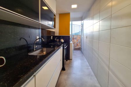 Apartamento à venda com 210m², 3 quartos e 3 vagasCozinha