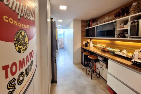 Apartamento à venda com 210m², 3 quartos e 3 vagasCozinha