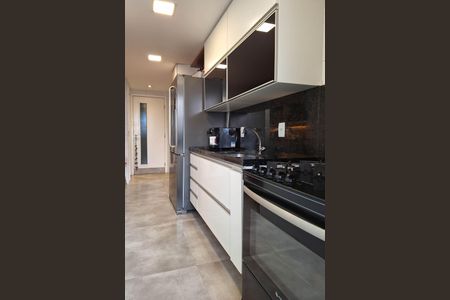 Apartamento à venda com 210m², 3 quartos e 3 vagasCozinha