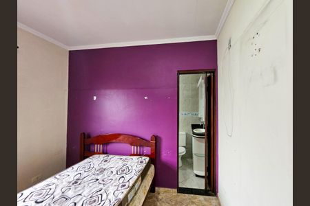 Casa à venda com 279m², 4 quartos e 2 vagas Casa à venda com 279m², 4 quartos e 2 vagasSuíte Casa 1