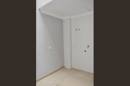 Casa à venda com 130m², 2 quartos e 2 vagasDetalhe - Área de Serviço