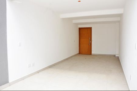 Casa à venda com 130m², 2 quartos e 2 vagasGaragem