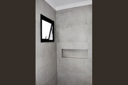 Casa à venda com 130m², 2 quartos e 2 vagasDetalhe - Suíte