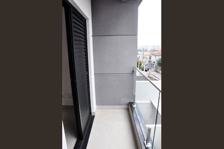 Casa à venda com 130m², 2 quartos e 2 vagasDetalhe - Varanda