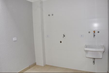 Casa à venda com 130m², 2 quartos e 2 vagasDetalhe - Área de Serviço