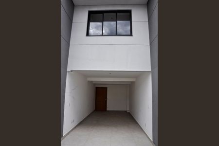 Casa à venda com 130m², 2 quartos e 2 vagasFachada da Garagem