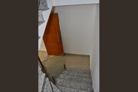 Casa à venda com 130m², 2 quartos e 2 vagasHall de entrada