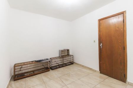 Casa à venda com 73m², 4 quartos e 2 vagasQuarto 2