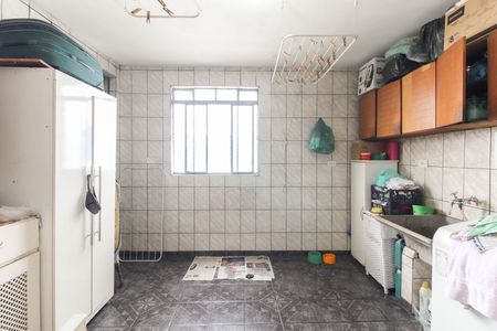 Casa à venda com 73m², 4 quartos e 2 vagasÁrea de Serviço Casa 2