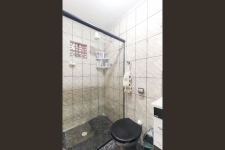 Casa à venda com 73m², 4 quartos e 2 vagasBanheiro Casa 2