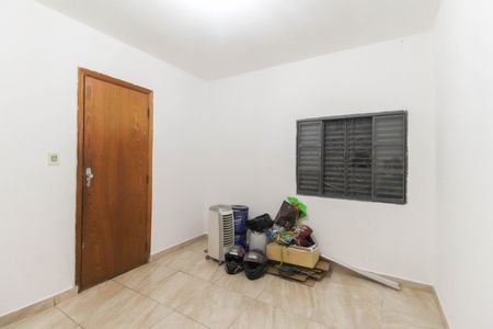 Casa à venda com 73m², 4 quartos e 2 vagasQuarto 2