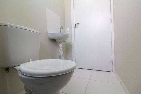 Apartamento para alugar com 43m², 2 quartos e 1 vaga Apartamento para alugar com 43m², 2 quartos e 1 vagaBanheiro