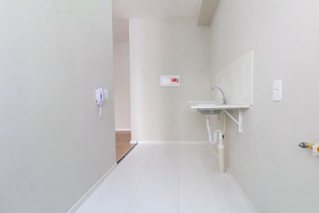 Apartamento para alugar com 43m², 2 quartos e 1 vaga Apartamento para alugar com 43m², 2 quartos e 1 vagaCozinha e Área de Serviço